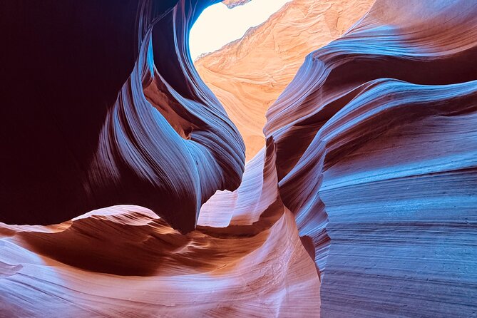 Antelope Canyon, Horseshoe Bend Day Tour with Lake Powell - Explore the Iconic Antelope Canyon and Horseshoe Bend on a Full-Day Tour from Las Vegas