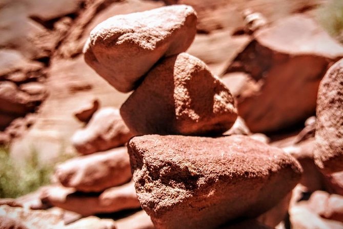 Antelope Canyon & Horseshoe Bend Tour from Las Vegas with Lunch - The Guide and Commentary: Making the Most of the Trip