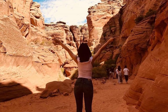 Antelope Canyon & Horseshoe Bend Tour from Las Vegas with Lunch - Logistics: From Booking to Return