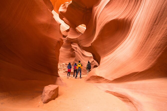 Antelope Canyon Lower Level and Horseshoe Bend - Who Will Most Enjoy This Tour?