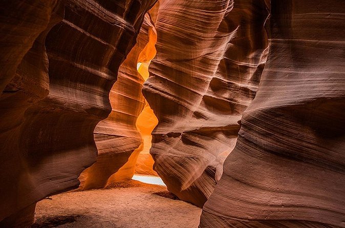 Antelope Canyon X and Horseshoe Bend Scenic Tour from Sedona & Flagstaff - Gaze at the Engineering Marvel: Glen Canyon Dam Overlook