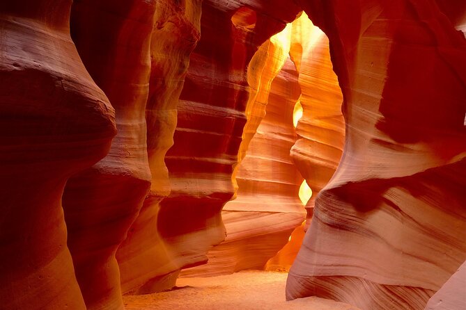 Antelope Canyon X and Horseshoe Bend Scenic Tour from Sedona & Flagstaff - Practical Details and Physical Requirements