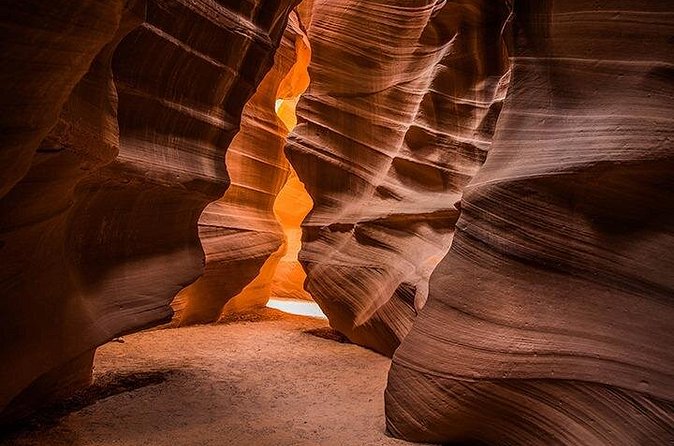 Antelope Canyon X Pick Up from PAGE AZ - Lunch Break in Page Offers Local Cuisine