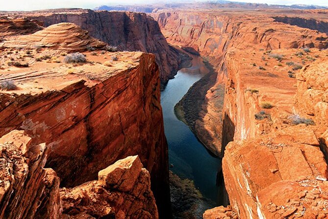 Antelope Slot Canyon and Horseshoe Bend Day Tour from Flagstaff - The Guide’s Role in Making the Tour Memorable