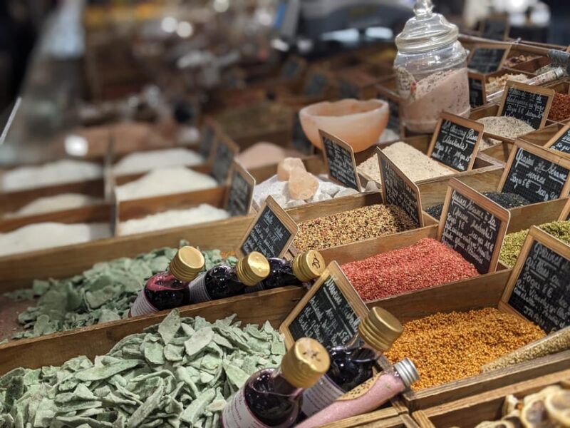 Antibes: 2 hour walking tour in the old town - Practical Details and Tour Logistics