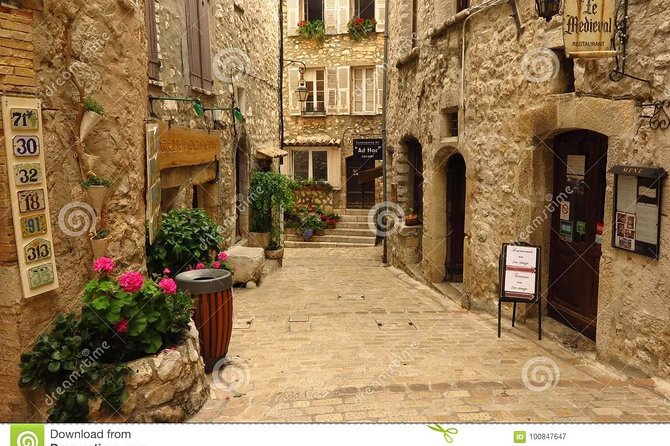 Antibes, Cannes, 3 medieval villages in the hinterland Private Tour - Saint-Paul de Vence: Art, History, and Scenic Views