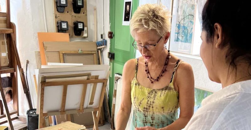 Antibes: make your art souvenir with a Local Artist - Key Points