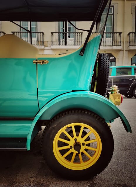 Antique Car Tour - Explore Lisbon in a Vibrant Vintage Electric Car