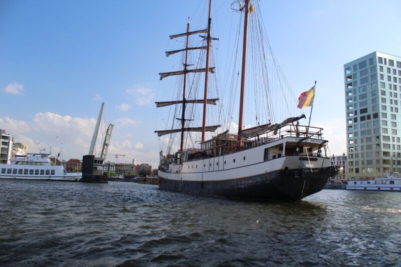 Antwerp: Private Old Harbour Boat Tour Incl. Drinks & Snacks - What’s Included and Optional Extras