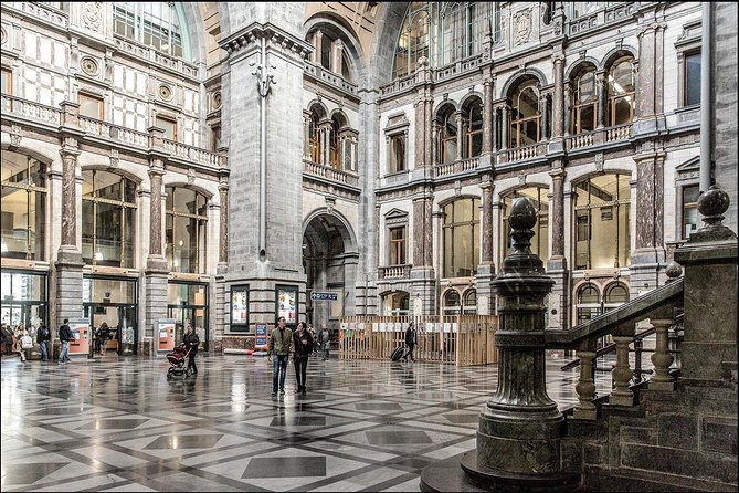 Antwerp Sightseeing Tour from Brussels - Discovering Grote Markt and Its Historic Center
