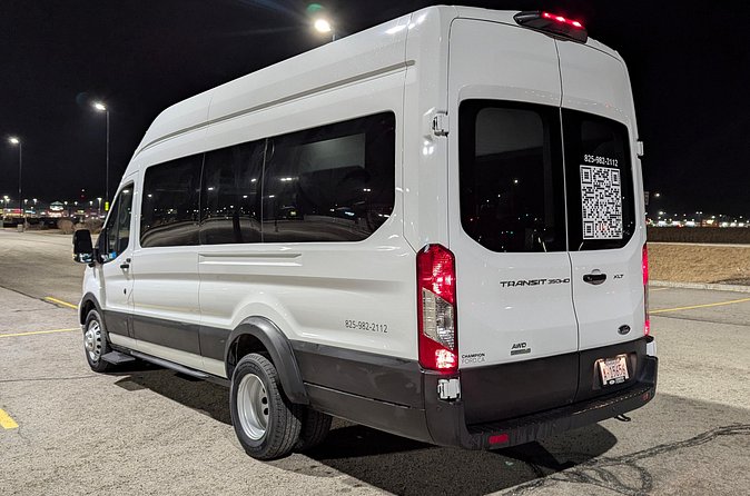 Anytime Transfer Private Shuttle Banff Canmore Drumheller Calgary - Vehicle Options and Luggage Capacity