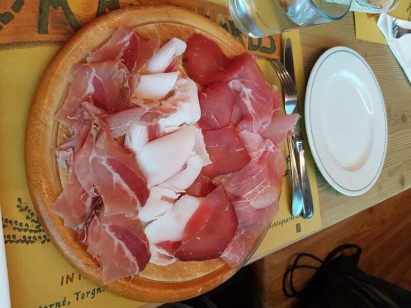 Aosta Valley: typical Aosta Valley lunch at a mountain hut in Torgnon - Flexibility and Special Dietary Requests