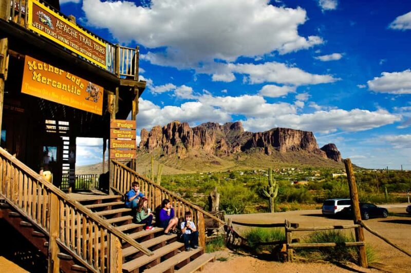 Apache Trail w/Dolly Steamboat Full Day Small Group Tour - Key Points