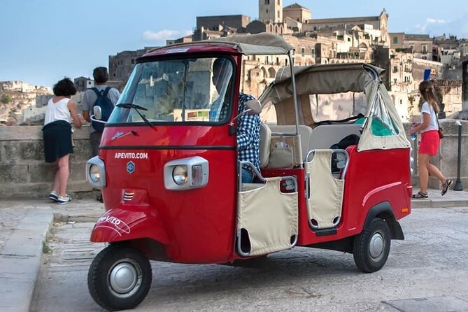 Ape tour Matera - Guided tour in ape calessino - Visiting Key Churches and Cave Houses
