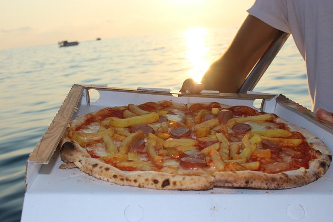 Aperitif at sunset - The Skipper and Service Quality