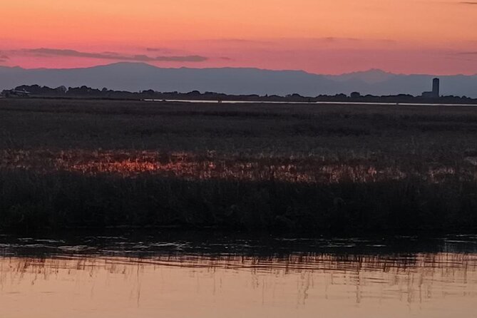 Aperitif at sunset in the Venice lagoon on a private boat. - Visiting the Island of Lazzaretto Nuovo