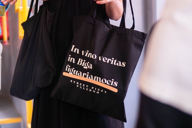 Aperitif on a bus tour around the city of Palermo - Scenic Stop at Foro Italico with Views and Music