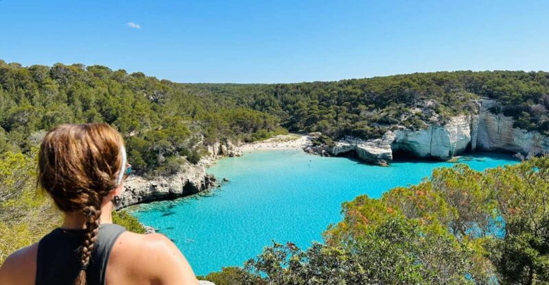 Aperitif with a view: The panoramas of Galdana and Mitjana - The Aperitif: A Tasty Local Experience