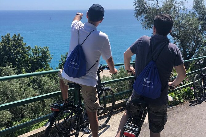 Apero-Bike at Sunset - The Guide: Marco’s Friendly and Informative Approach