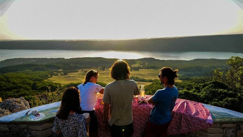 Apero Sunset over the lake: Guided electric scooter rides - The Experience of Riding Electric Scooters in Provence