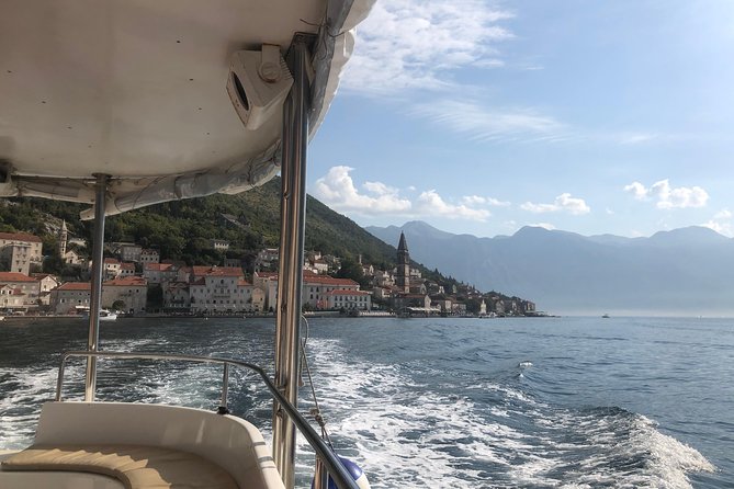 Aphrodisiac Boat tour and Blue Cave swimming - Savoring Fresh Oysters and Montenegrin Wine in Perast