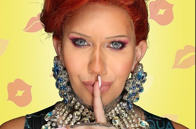 Aqua Drag Show Key West - Drinks and Food at the Venue