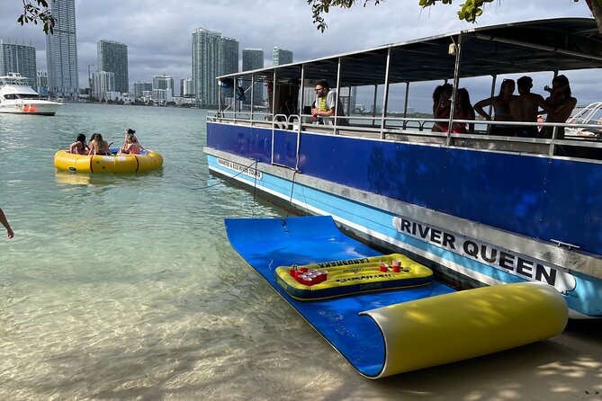 AquaFusion Combo: Jet Ski + Party Boat Excursion (Groups) - Exploring Miami’s Iconic Viewing Spots