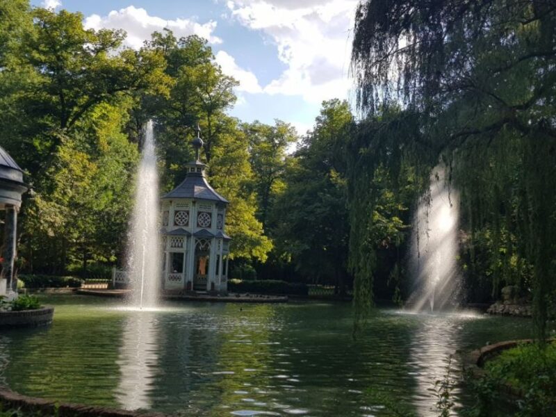 Aranjuez: City and Gardens Guided Walking Tour - Practical Details: Booking, Cancellation, and What to Bring