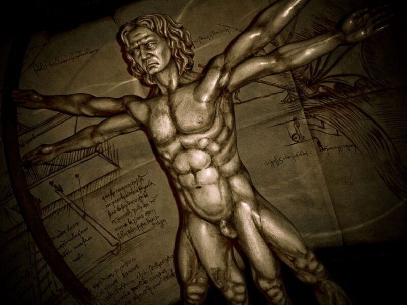 Aranjuez: Mystery and Legends Guided Nighttime Walking Tour - Practical Tips for Visitors