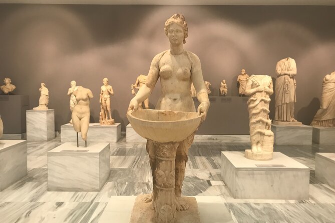 Archaeological Museum of Heraklion Tour - The Expertise and Style of the Guides