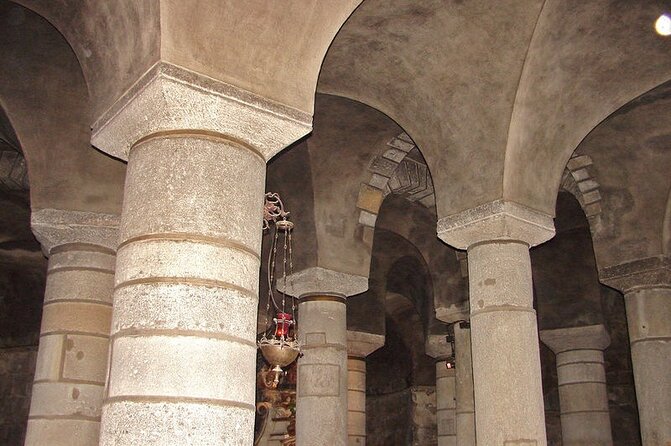 Archeological Crypt Visit with an Archeologist and River Cruise - The Expertise of the Archaeologist Guide