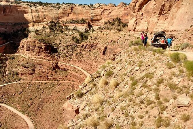 Arches and Canyonlands 4X4 Adventure from Moab - Logistics: Meeting Point, Group Size, and Booking Tips