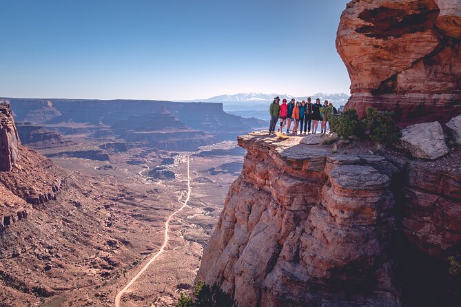 Arches Full Day Private Tour and Hike - Iconic Stop at the Upper Delicate Arch Viewpoint