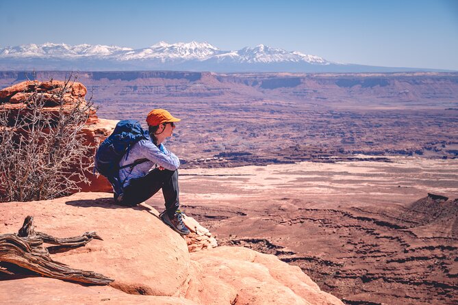 Arches Full Day Private Tour and Hike - Lunch and Refreshments in the Wilderness