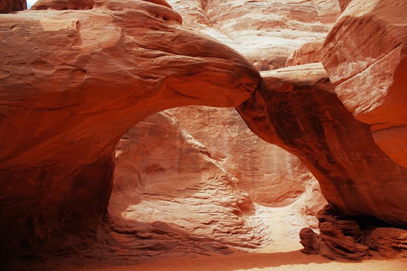 Arches National Park: Half-Day Backcountry Off-Road Tour - Explore Arches National Parks Hidden Backcountry in Comfort