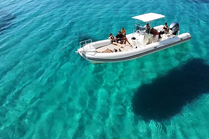 Archipelago of La Maddalena: boat tour with skipper. - Key Points