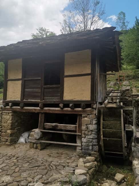 Architectural Open Air Museum - Etara and Veliko Tarnovo - Practical Details: Logistics and Inclusions