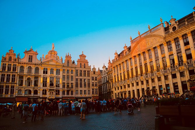 Architecture Tour of Brussels - Notre Dame du Sablon and the Chocolate Connection