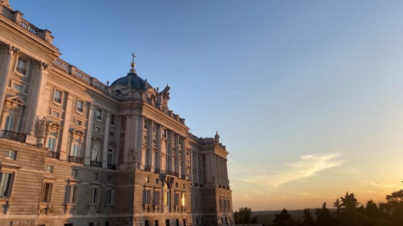 Architecture Tour: Old Historic Madrid with an architect - Discover Madrid’s Architectural Roots and Royal Heritage