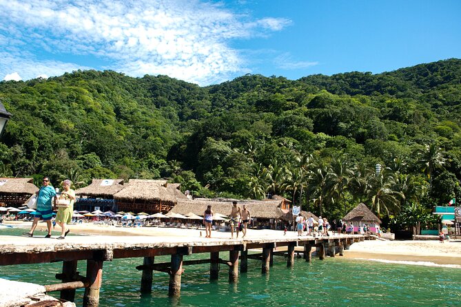 Arcos Animas and Quimixto - Relaxing at Las Ánimas Beach: Idyllic Shores and Beachside Dining