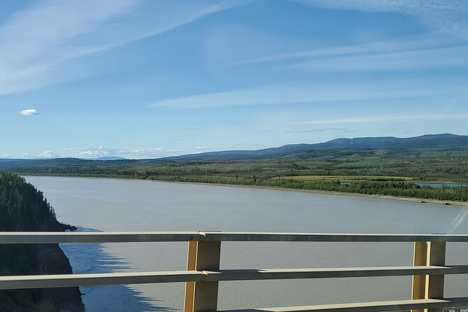 Arctic Circle Adventure: Journey on the Dalton Highway - Stepping Into the Arctic at the Arctic Circle Sign