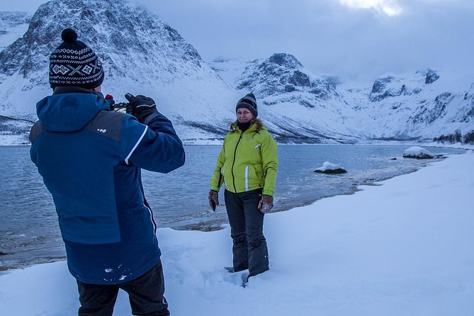 Arctic Nature Tour from Tromsø by minibus - Professional Guides and Photo Service