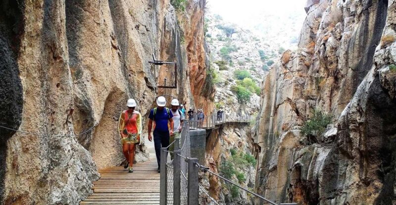 Ardales: Caminito del Rey Private Walking Tour - Walking Through the Gaitanejos Gorge and Valley
