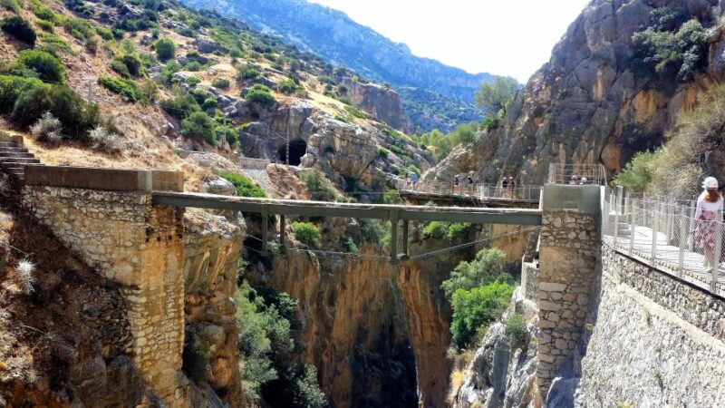 Ardales: Caminito del Rey Private Walking Tour - Safety Gear and Equipment