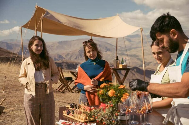 Areni: Noravank Canyon Foodie Adventure with 3-Course Lunch - Journey to Noravank Canyon in Armenias Vayots Dzor Province