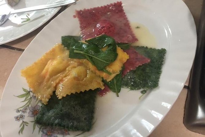 Arezzo: Colorful Tagliatelle & Ravioli Home Cooking class - Authentic and Informative Guiding Style