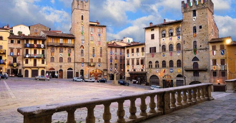 Arezzo: Private Walking Tour - Visiting the Cathedral of Arezzo and Its Artistic Treasures
