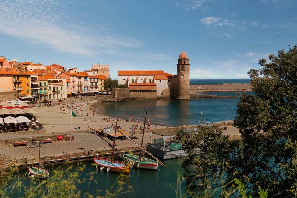 Argelès-sur-Mer: Nature, vineyards, and landscapes of Catalonia - Strolling Through Collioure, the Pearl of Côte Vermeille