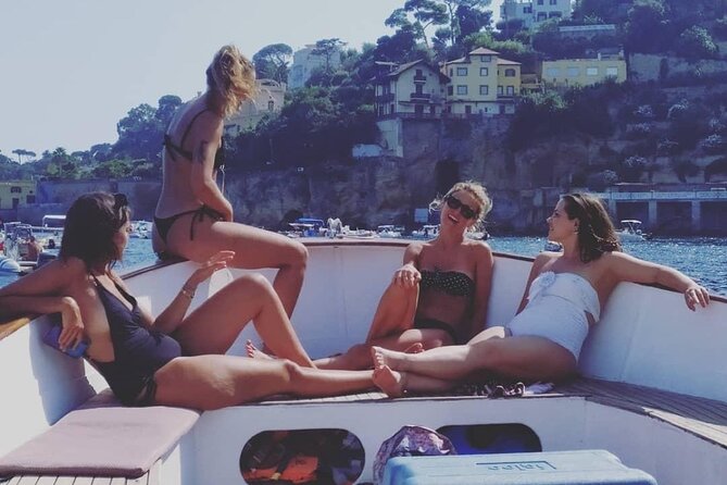 Argo Nautical Excursions - Tour of the Gulf of Naples with Snorkeling - Guides Valeria and Nico: Knowledgeable and Fun