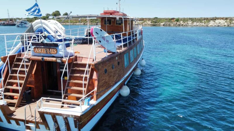 Argostoli: Full-Day Boat Cruise with Lunch - Visiting White Rocks for Hidden Bays and Turquoise Waters